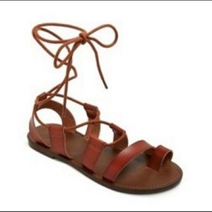 Strapped sandals